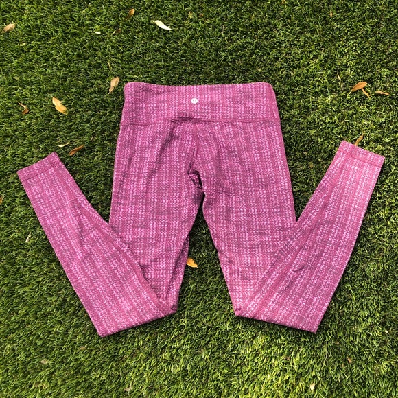 Lululemon ‘Wunder Under’ in Ziggy Wee August Glo - Picture 5 of 6